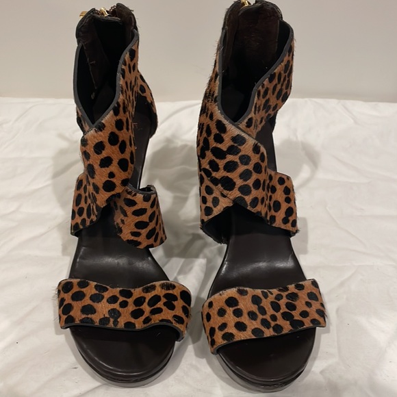 Diane Von Furstenburg ‘Opal’  Cheetah and wood wedge platform sandals size 6 - Picture 2 of 7